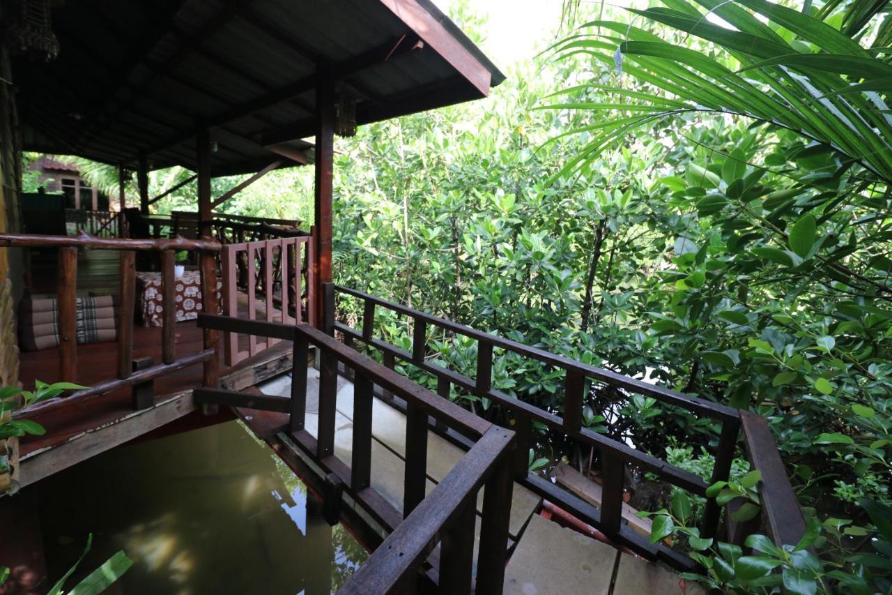 Suchanaree@Laemngop Trat Exterior photo