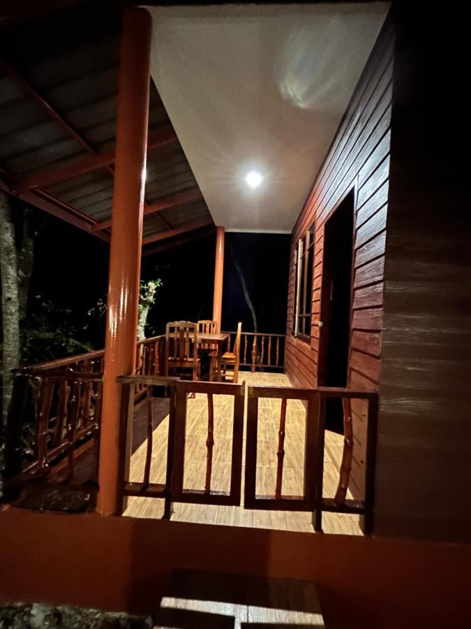 Suchanaree@Laemngop Trat Exterior photo